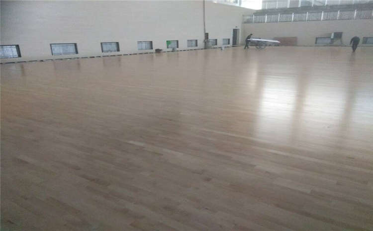 22厚籃球場地木地板廠**哪**好？