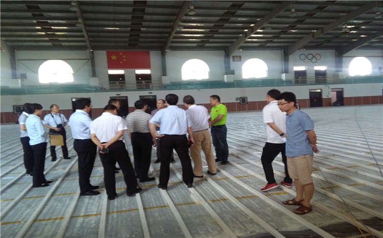 運動木地板采購這么想你就錯啦！