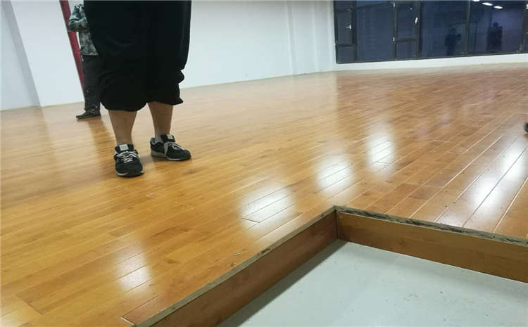 體育館實木地板廠家造價是多少？