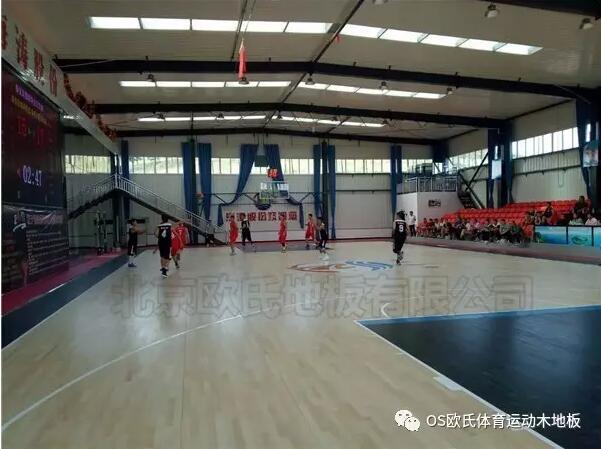 秦皇島海濤萬福環保設備股份有限公司籃球館木地板案例