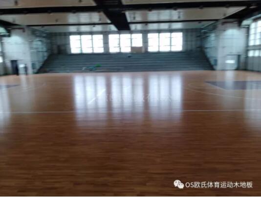 長沙市明德啟南中學體育館木地板成功案例