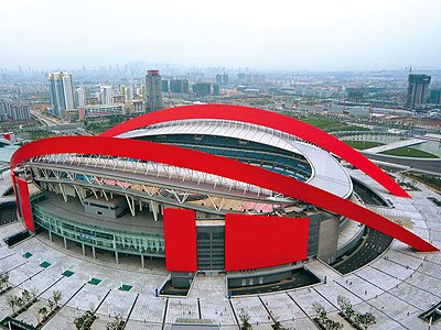 國內(nèi)10大NBA級(jí)別籃球館之五  南京奧體中心體育館